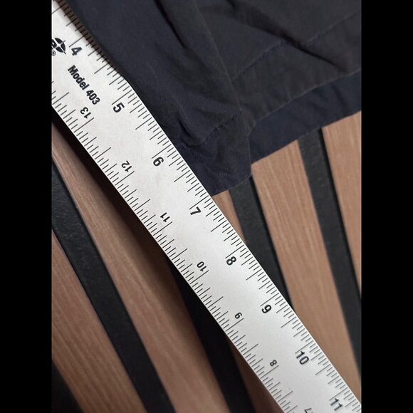 Abercrombie & Fitch Cargo Shorts 30 Mens Pocket Zip Blue Navy Classification - Picture 5 of 9